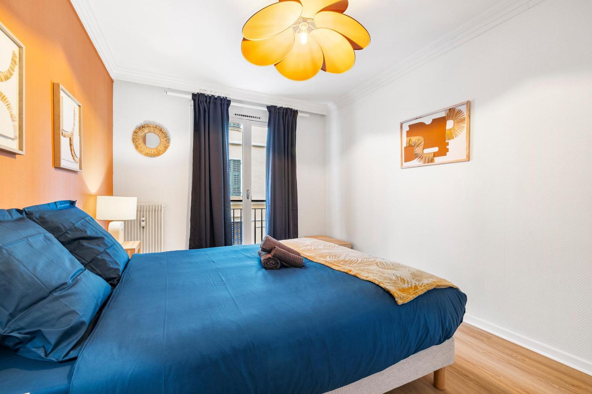 Renting - Philibert - Elegant Spacious Quiet Near The Port Free Parking Nizza